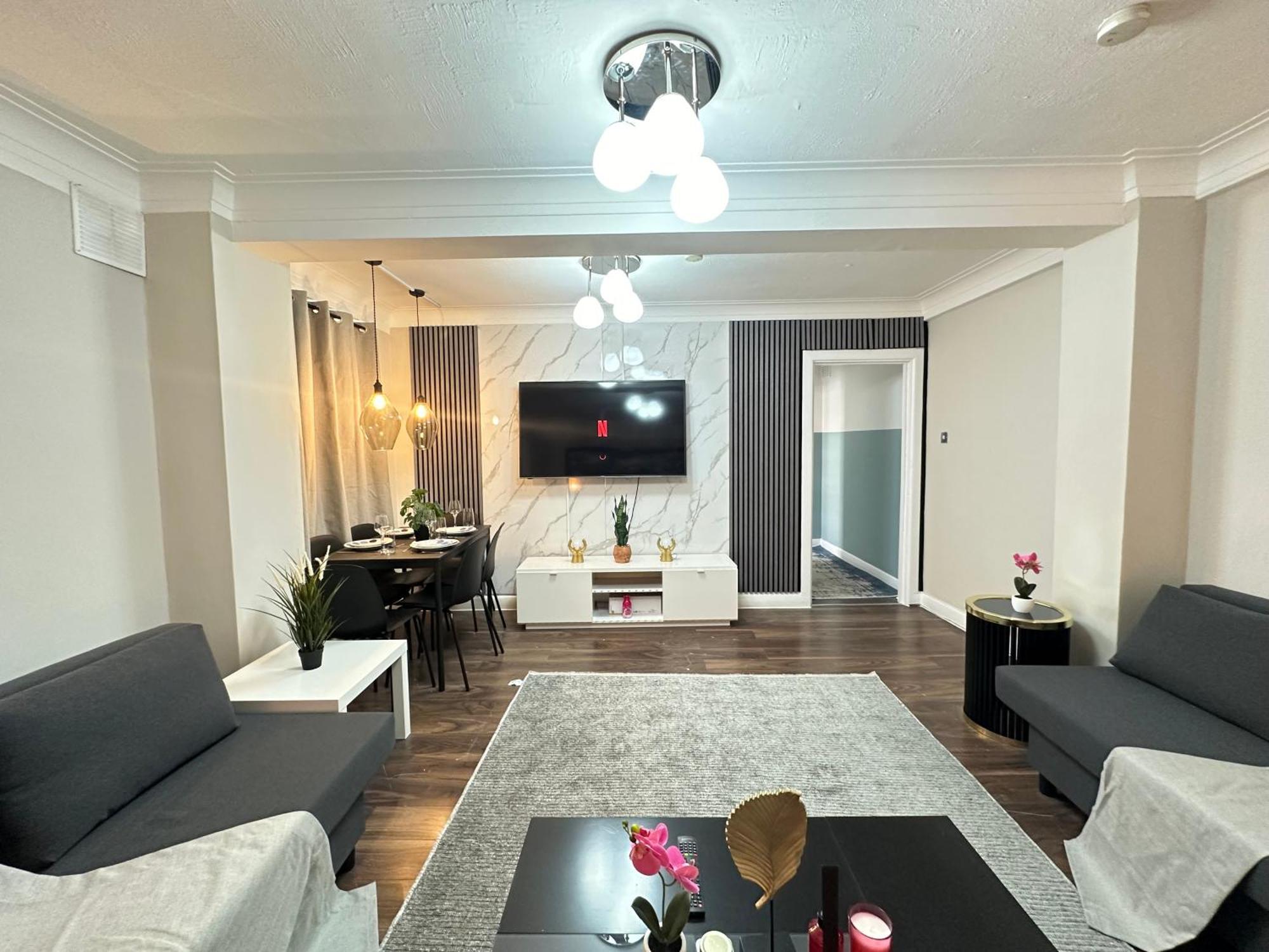 Hyde Park Comfortable Two Bedroom Apartment London Eksteriør billede